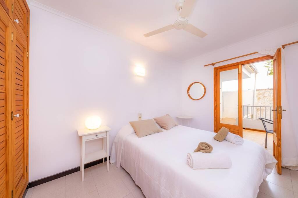 Beach House S'Illot Buitenkant foto