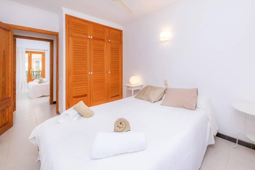 Beach House S'Illot Buitenkant foto